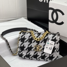 Chanel 19 Bags